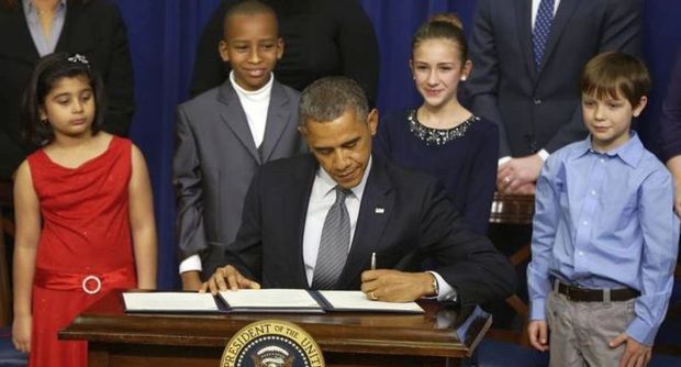 Obama: al bando le armi facili. “Lo dobbiamo ai nostri figli, stiamo facendo la cosa giusta”