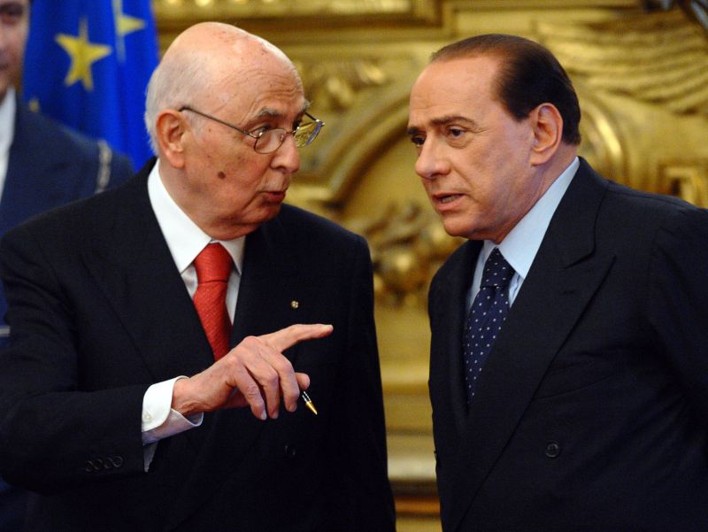 “Mission impossible” di Berlusconi da Napolitano: posporre gli arresti domiciliari in vista delle europee. Ma il Colle dice no