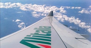 Alitalia, Del Torchio: “Il cda ha dato via libera al progetto Etihad Airways” Trattativa aperta sui 2.200 esuberi