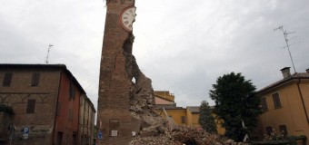 Terremoto all’Aquila, l’inchiesta sulla ricostruzione porta a cinque arresti per corruzione