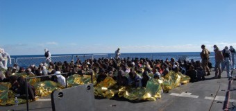 Stragi nel Mediterraneo, rapporto dell’Unhcr: “Nel 2014 sono 1889 le vittime in mare. L’operazione Mare Nostrum ha salvato migliaia di vite”