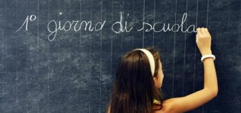 Riapertura delle scuole, ogni famiglia spenderà in media 840 euro per studente