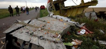 Malaysia Airlines, l’aereo caduto il 17 luglio in Ucraina fu abbattuto “da oggetti ad alta energia provenienti dall’esterno del velivolo”