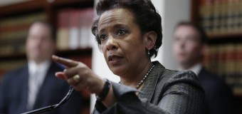 Usa, Obama nomina Loretta Lynch Ministro della Giustizia. E’ la prima donna afroamericana a ricoprire questo ruolo