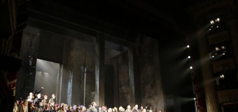 Prima alla Scala, dodici minuti di applausi al Fidelio ‘operaio’. Grande ovazione per il direttore Barenboim nella sua serata di addio