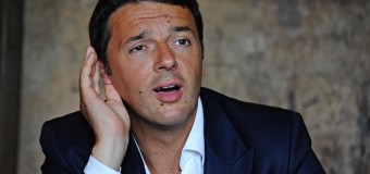 Renzi contro i critici su twitter: “Si arrenderanno di fronte alla realtà”. Sacconi: “Estendere il Jobs Act anche al pubblico impiego”