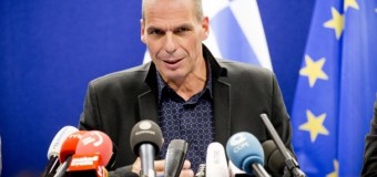 Cernobbio, ministro delle Finanze greco Varoufakis lancia una forma alternativa di Quantitative easing per favorire gli investimenti: “Lo chiamerei Piano Merkel”