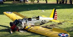 California, Harrison Ford precipita con il suo aereo d’epoca. L’attore americano non è in pericolo di vita