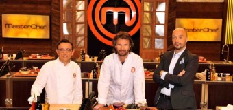 Masterchef, ‘Striscia la Notizia’ rovina la festa: Svelato vincitore con due giorni di anticipo. Ira del giudice Cracco